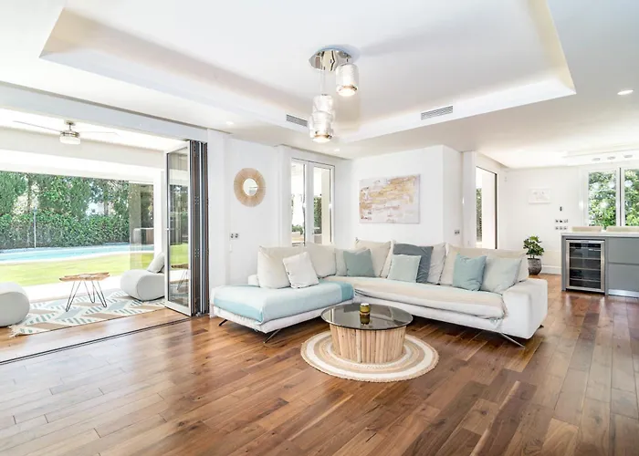 Nottingham: Stunning Private * ماربيا