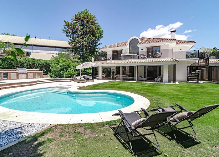 بيت للعطل Nottingham: Stunning Private ماربيا