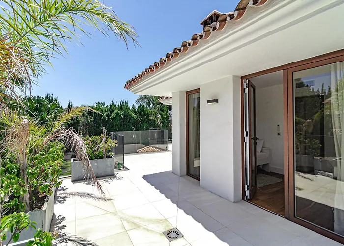 Nottingham: Stunning Private