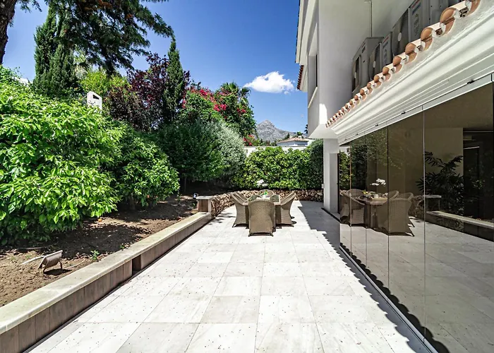 Nottingham: Stunning Private Casa vacanze Marbella