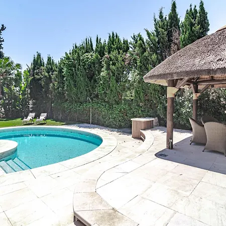 Nottingham: Stunning Private * Marbella