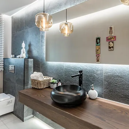 Nottingham - Private Getaway *