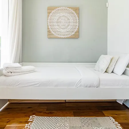 Nottingham - Private Getaway *