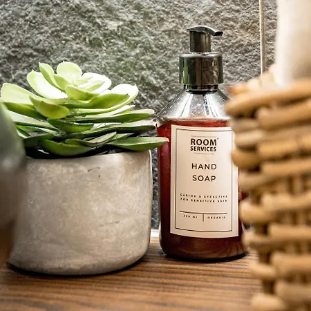 Nottingham: Stunning Private