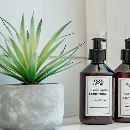 Nottingham: Stunning Private