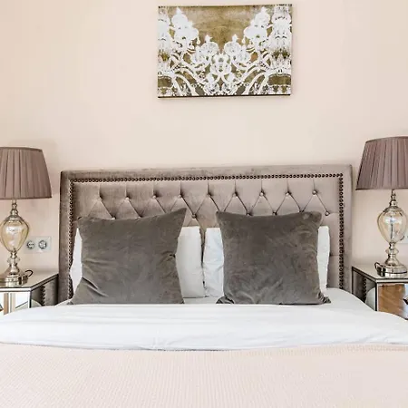 Casa vacanze Nottingham: Stunning Private Marbella