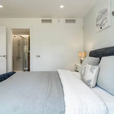 Nottingham: Stunning Private