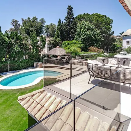Nottingham: Stunning Private