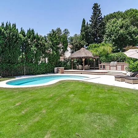 Nottingham: Stunning Private بيت للعطل ماربيا