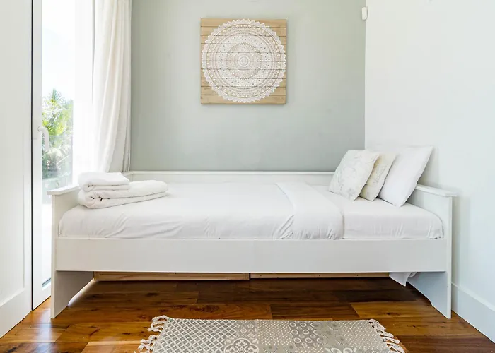 Nottingham: Stunning Private *