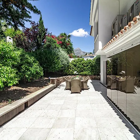 Nottingham: Stunning Private Nyaraló Marbella